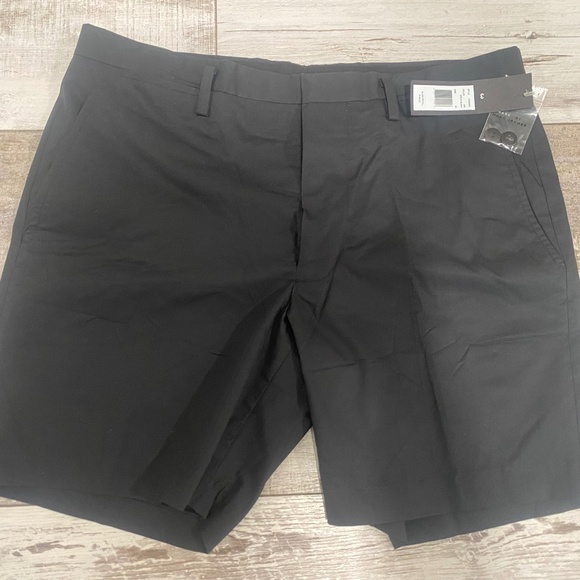 $188 NWT MENS MARC BY MARC JACOBS BLACK DRESS SHORTS 32